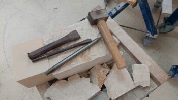 Permalien vers:ATELIER TAILLE DE PIERRE – 31/07